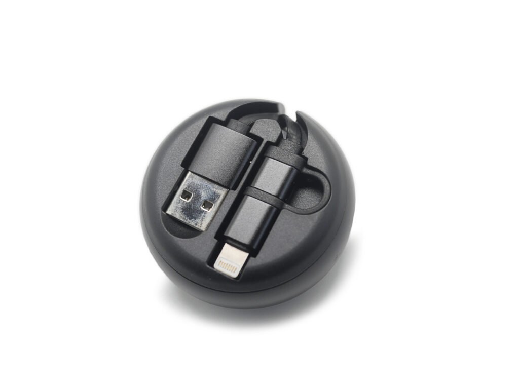 Retractable 3-in-1 Charging Cable Puck
