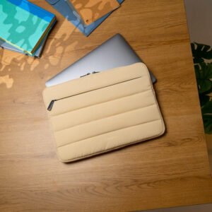 Targus Puffer Sleeve – 15-16in, Beige